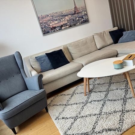 Apartmán Downtown Charm With Free Parking Spot Bratislava Exteriér fotografie